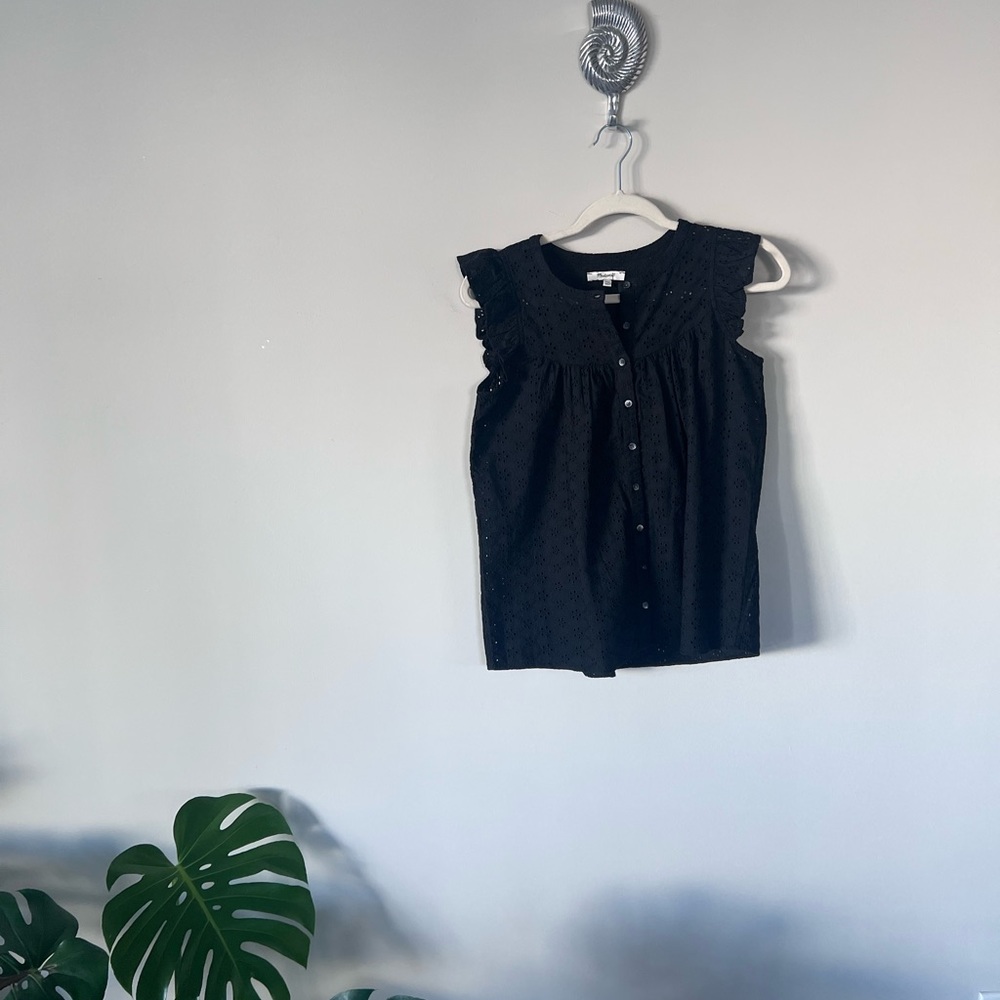 Madewell eyelette ruffle sleeve bib top xxs black